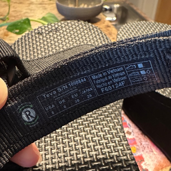 Teva Platforms in Black NWOT Size 8 - Picture 5 of 6